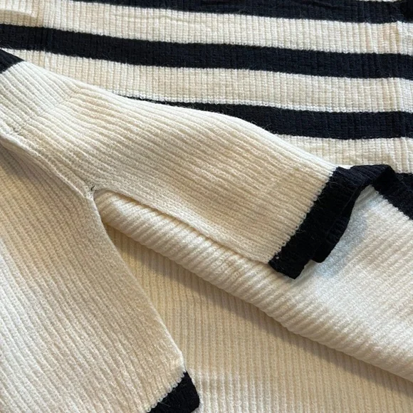 Striped Half Zip Side Slit Relaxed Casual Pullover Sweater - Picture 16 of 16